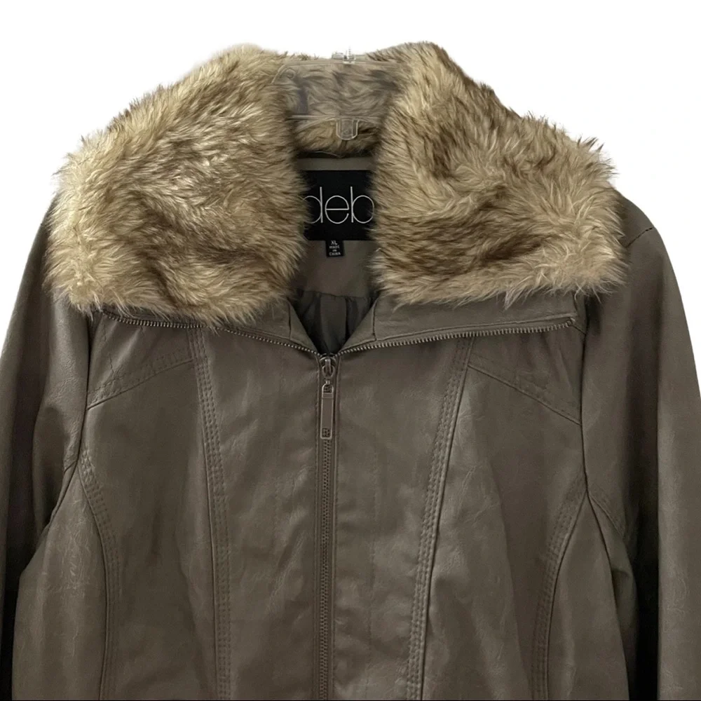 Deb Bomber Jacket with Faux Fur Collar - Picture 4 of 9
